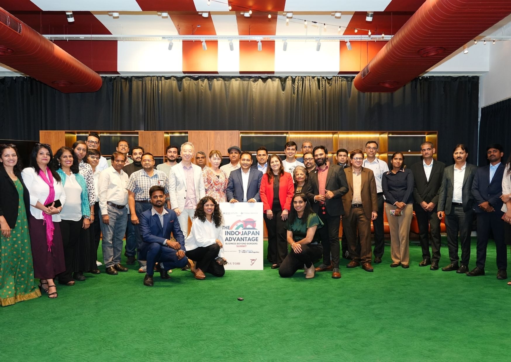 CXO Inner Circle — Indo-Japan Advantage Summit large group photo
